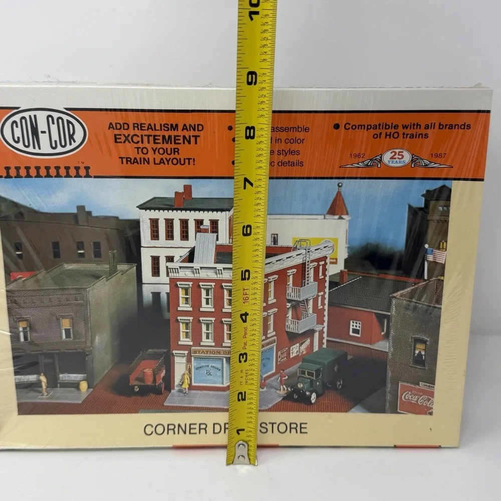 Con-cor Corner Drug Store HO Scale #911 Brand New Sealed